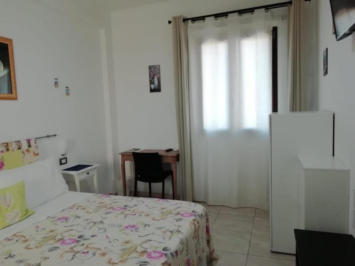 La Trinacria Di Capo Passero Portopalo Di Capo Passero Buitenkant foto